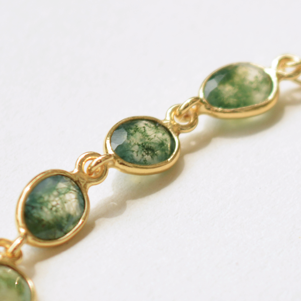 Adjustable natural stone bracelet with faceted moss agate