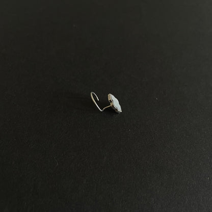 Silvery Shadow Nose Pin