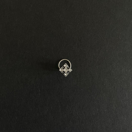 Silver Mirage Nose Pin