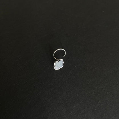 Silvery Shadow Nose Pin