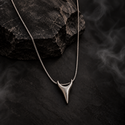 Steadfast Pendant in 925 Silver