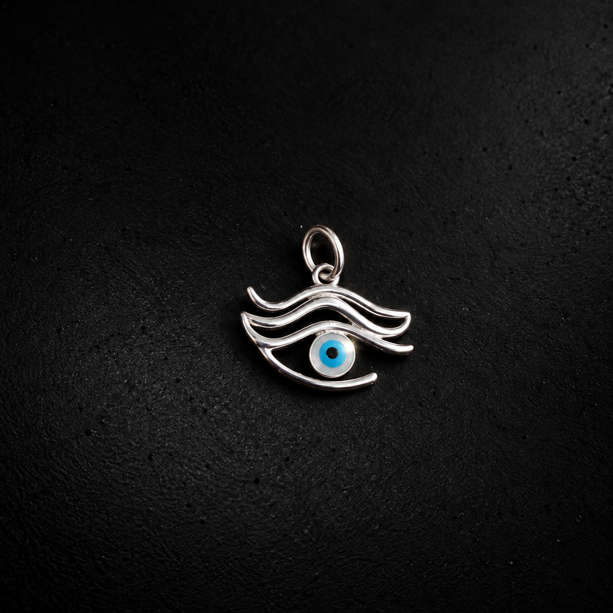 Second Sight Pendant in 925 Silver