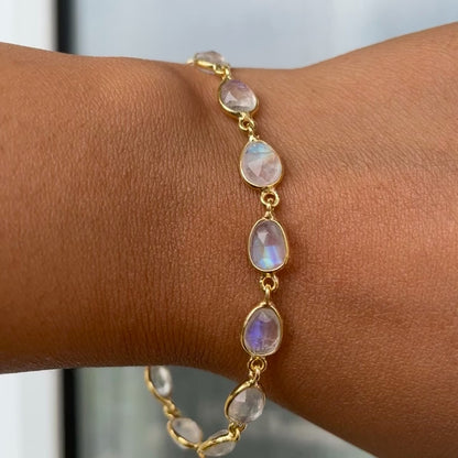 Rainbow moonstone bracelet in 925 silver with faceted open bezel stone