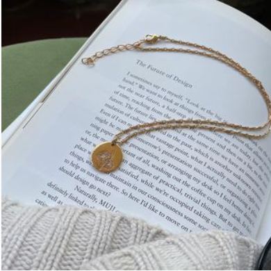 gold round necklace